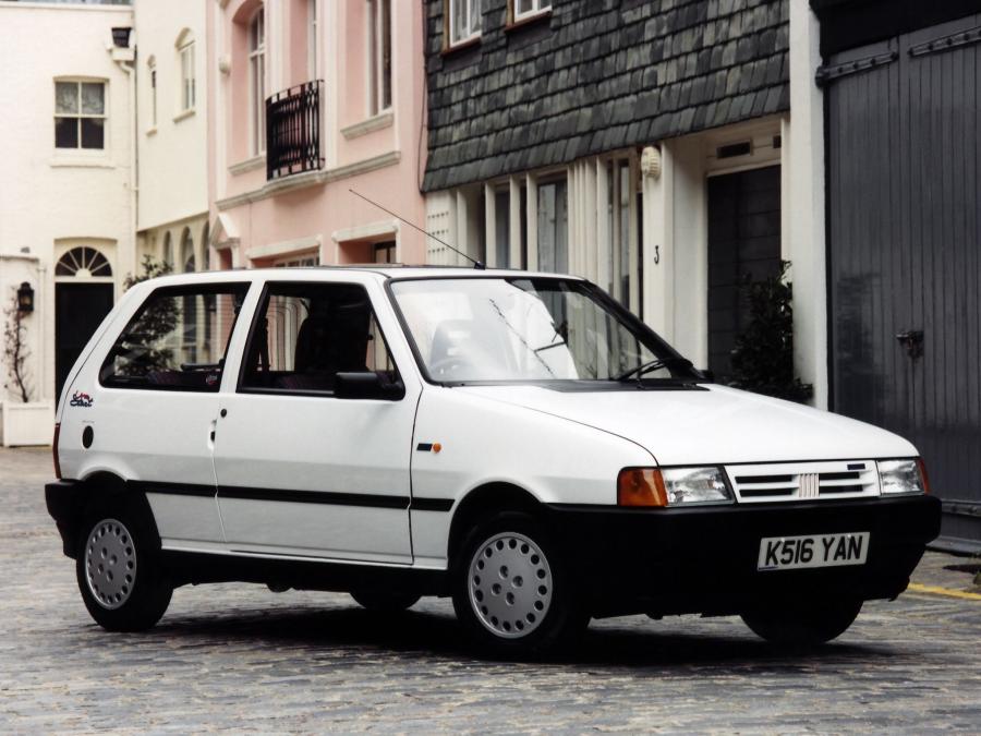  Fiat Uno Start 3-Door 1993 года  (UK) (фото 3 из 3)